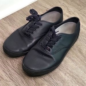 Non-Slip Work Sneakers